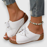 Saskia – vintagestiilis sandaalid