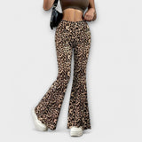 Bootcut lõikega püksid leopardi mustriga