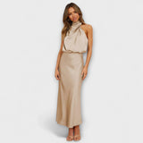 Elegantne maxi kleit paadikaelaga