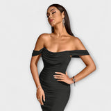 Ione - bodycon kleit väliste paeltega ja voldikutega