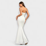 Callie - Elegantne kleit volangidega