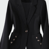 Beáta – silmapaistva lõikega bleiser