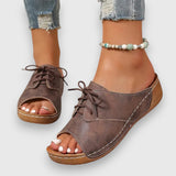 Saskia – vintagestiilis sandaalid