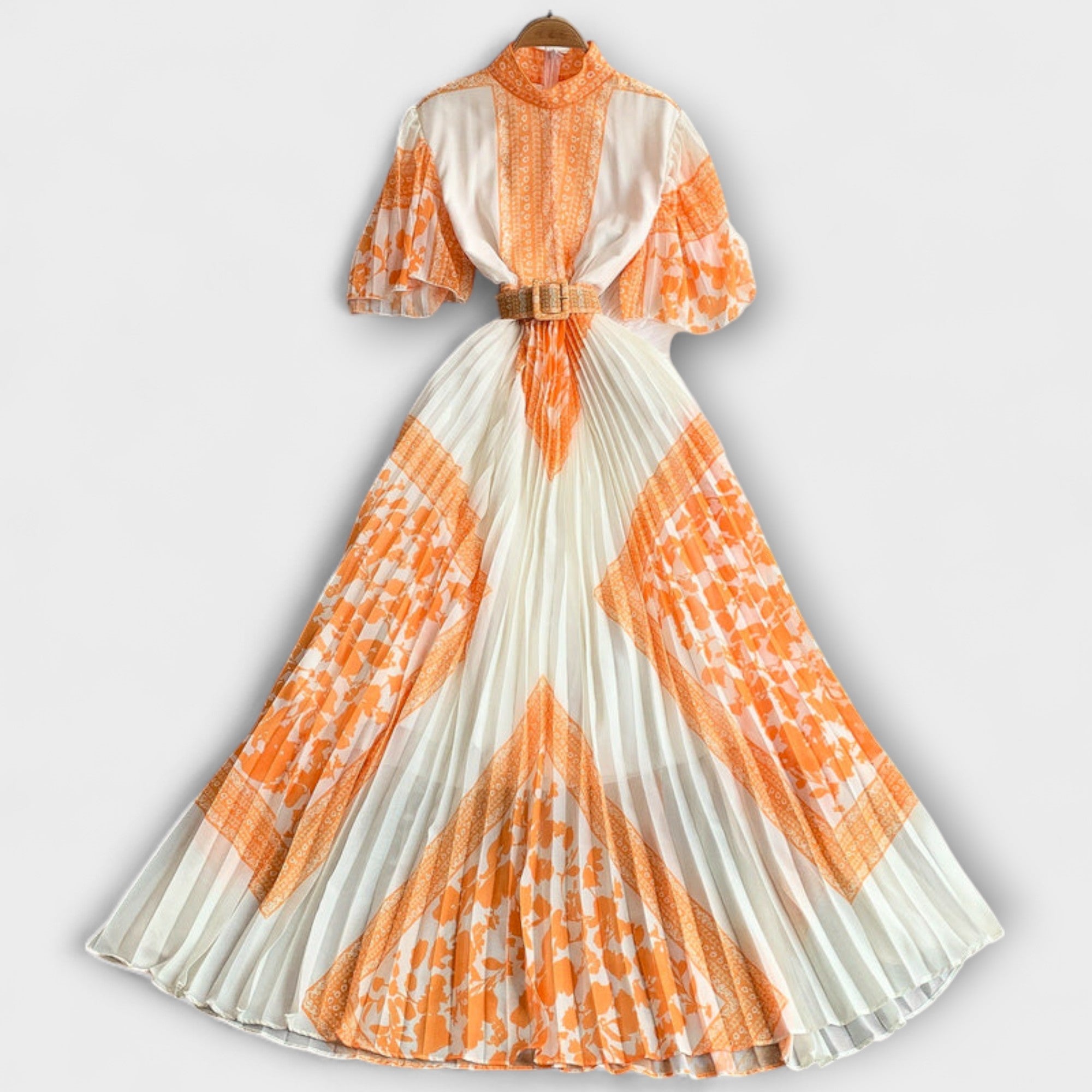 Delilah - kleit, mis on inspireeritud vintage stiilist